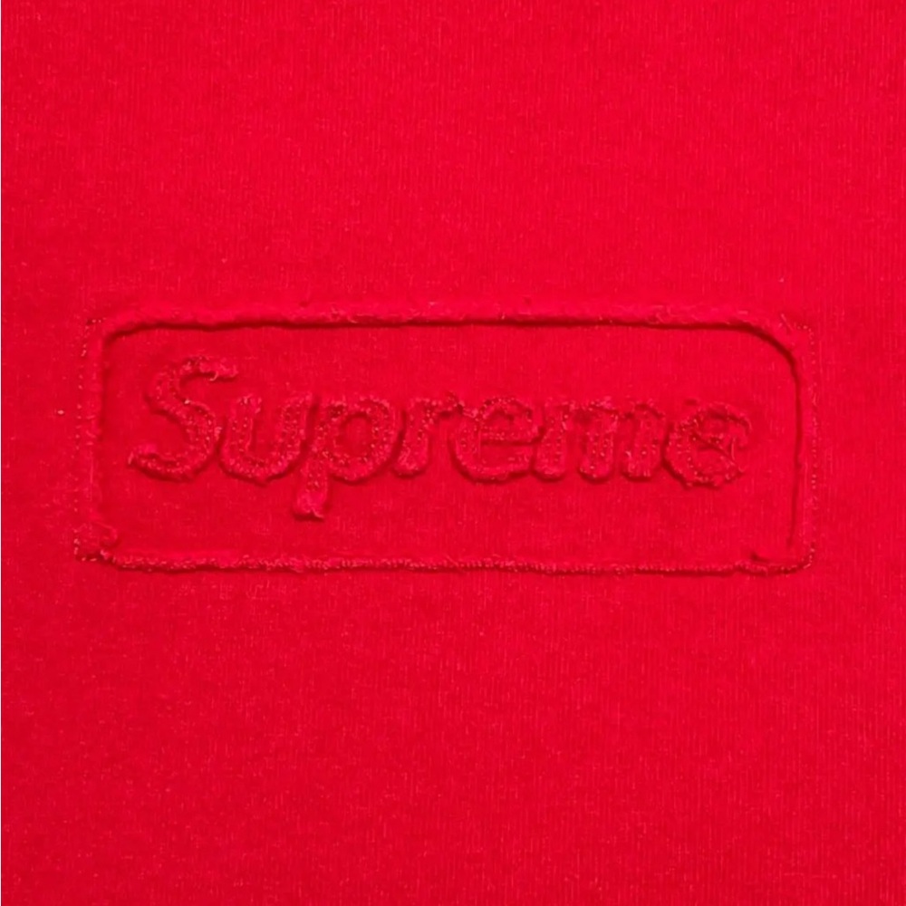 Supreme Men’s Cut Out Logo Crewneck